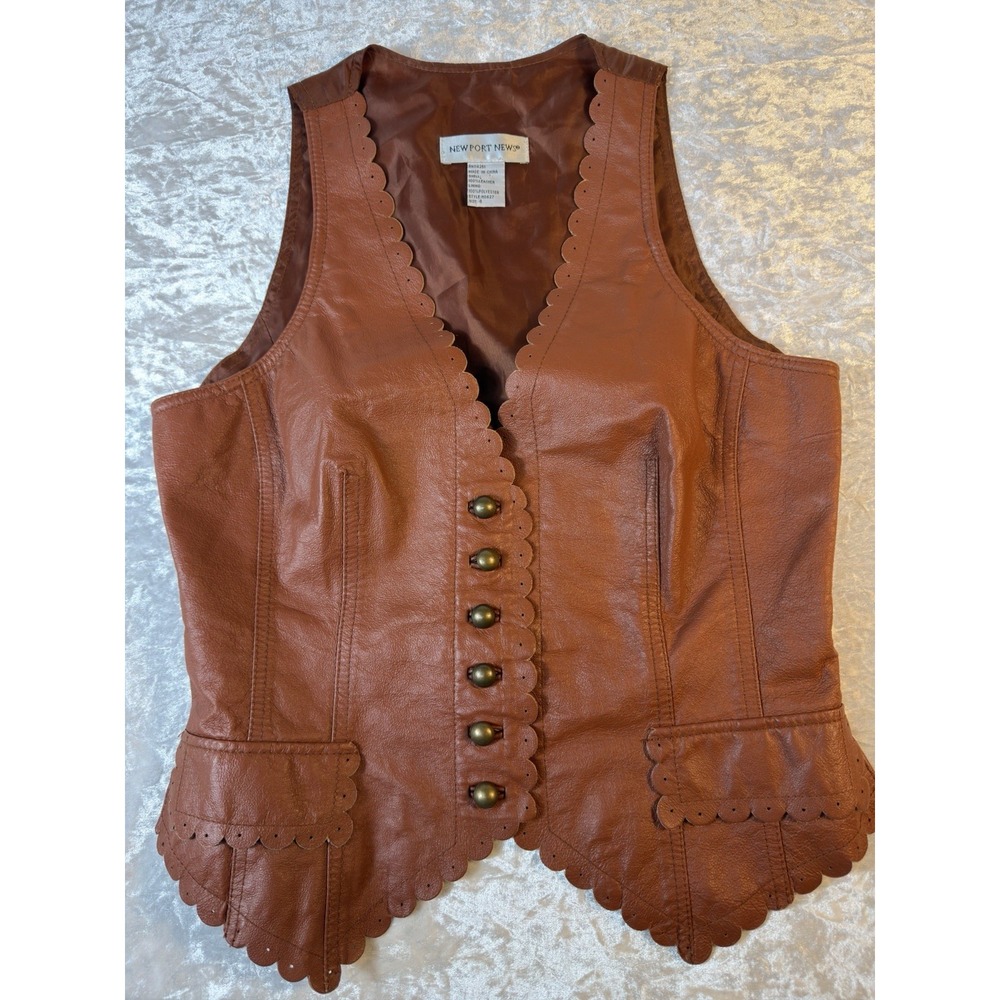 Vintage Newport News Women's 4 Leather Vest Brown Western Boho Y2K Scalloped